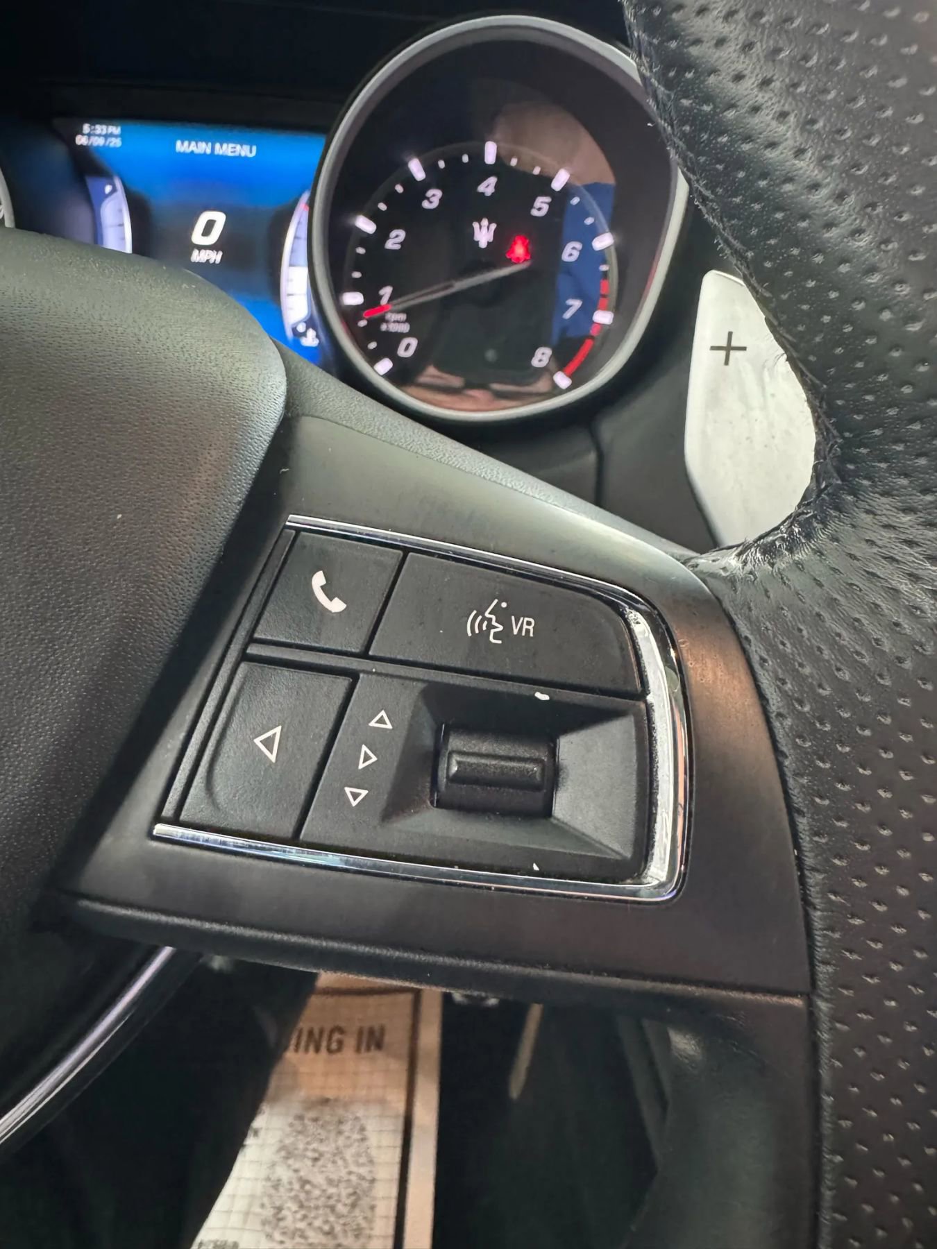 Used 2017 Maserati Levante w/ Sport Package image 27