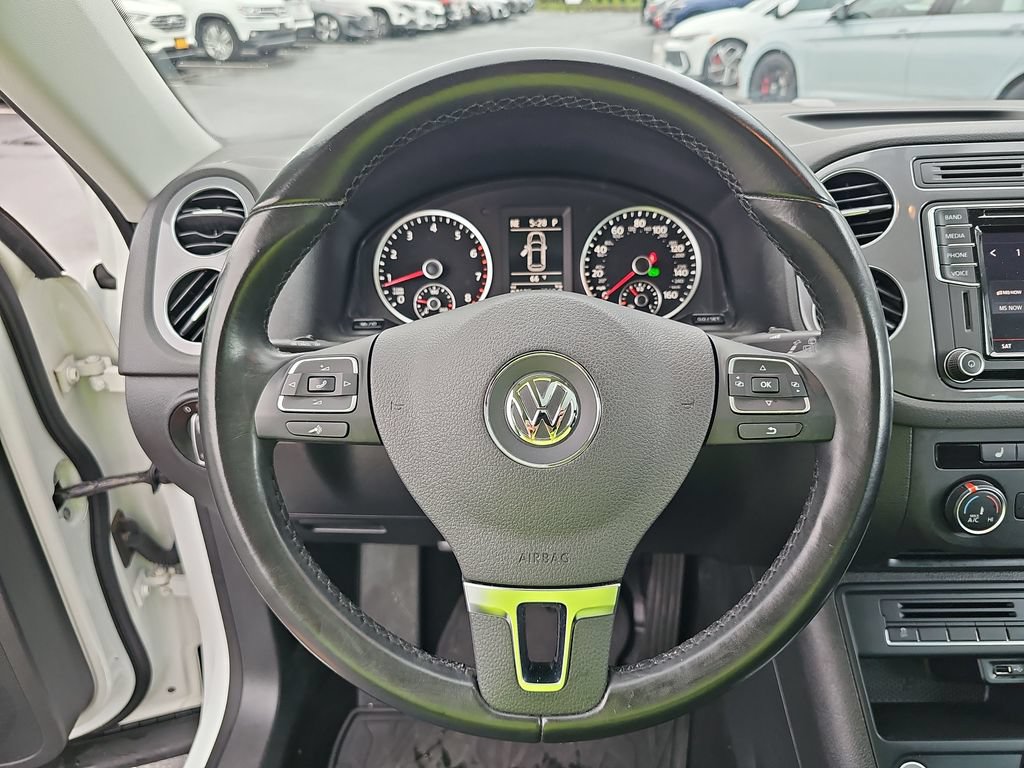 Used 2017 Volkswagen Tiguan Wolfsburg Edition FWD image 17