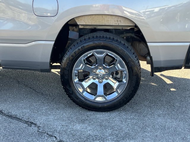 Used 2019 RAM 1500 Big Horn RWD image 15