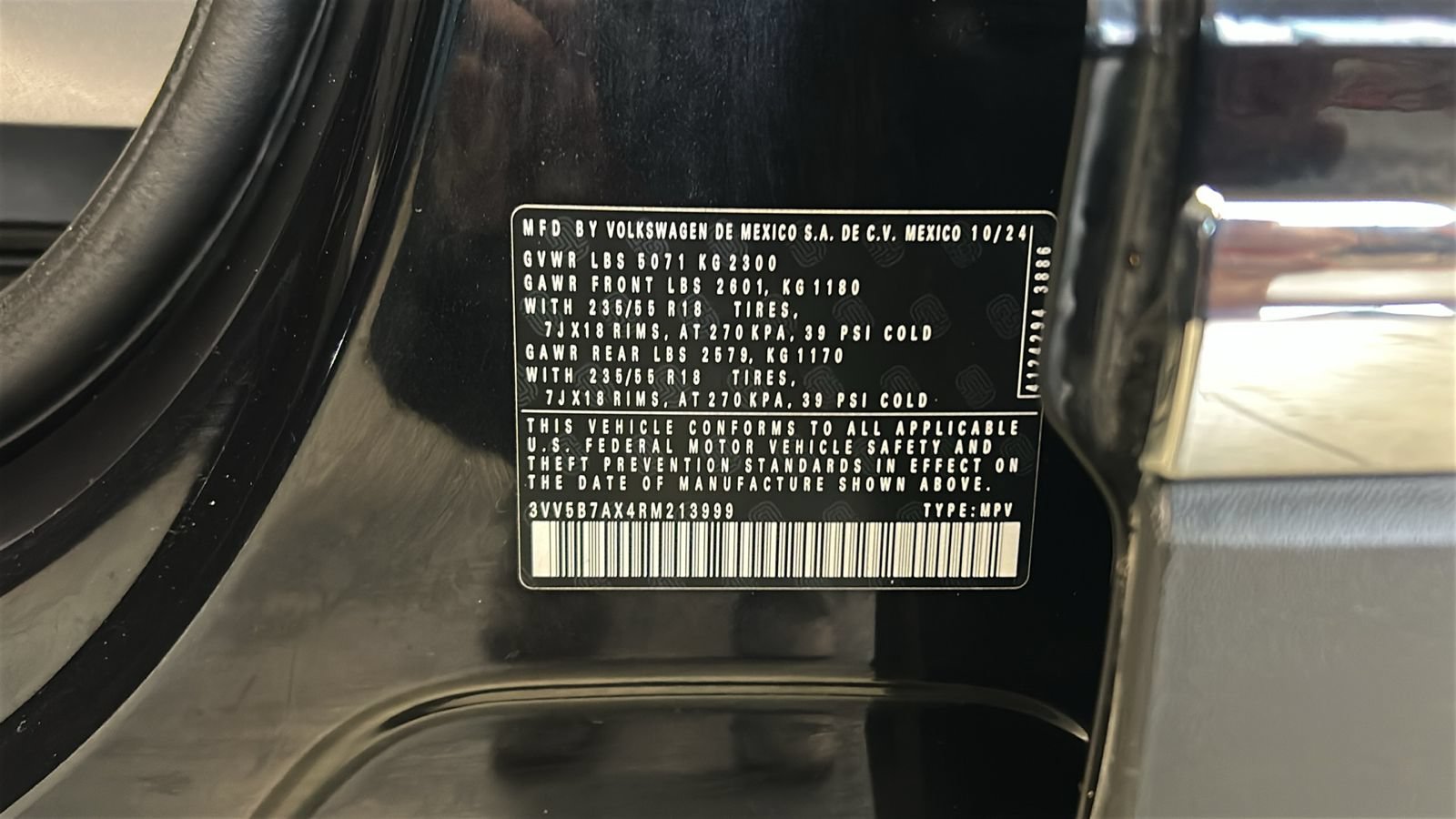 Used 2024 Volkswagen Tiguan Wolfsburg Edition AWD/4WD image 32