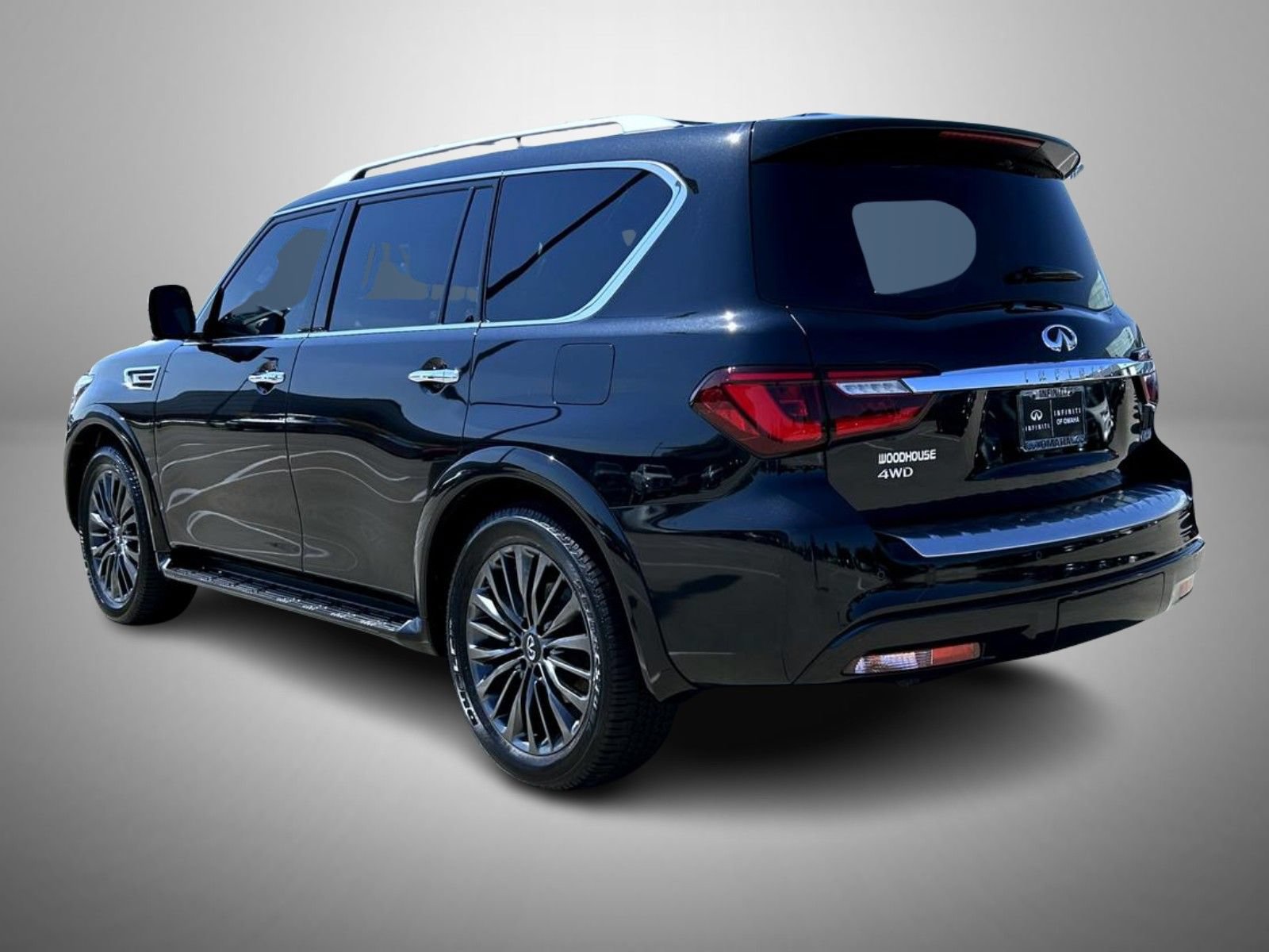 Certified 2023 INFINITI QX80 Sensory w/ All-Season Package AWD/4WD image 7