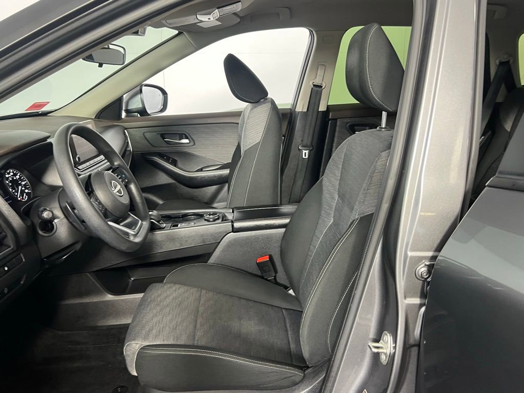 Used 2023 Nissan Rogue SV image 20