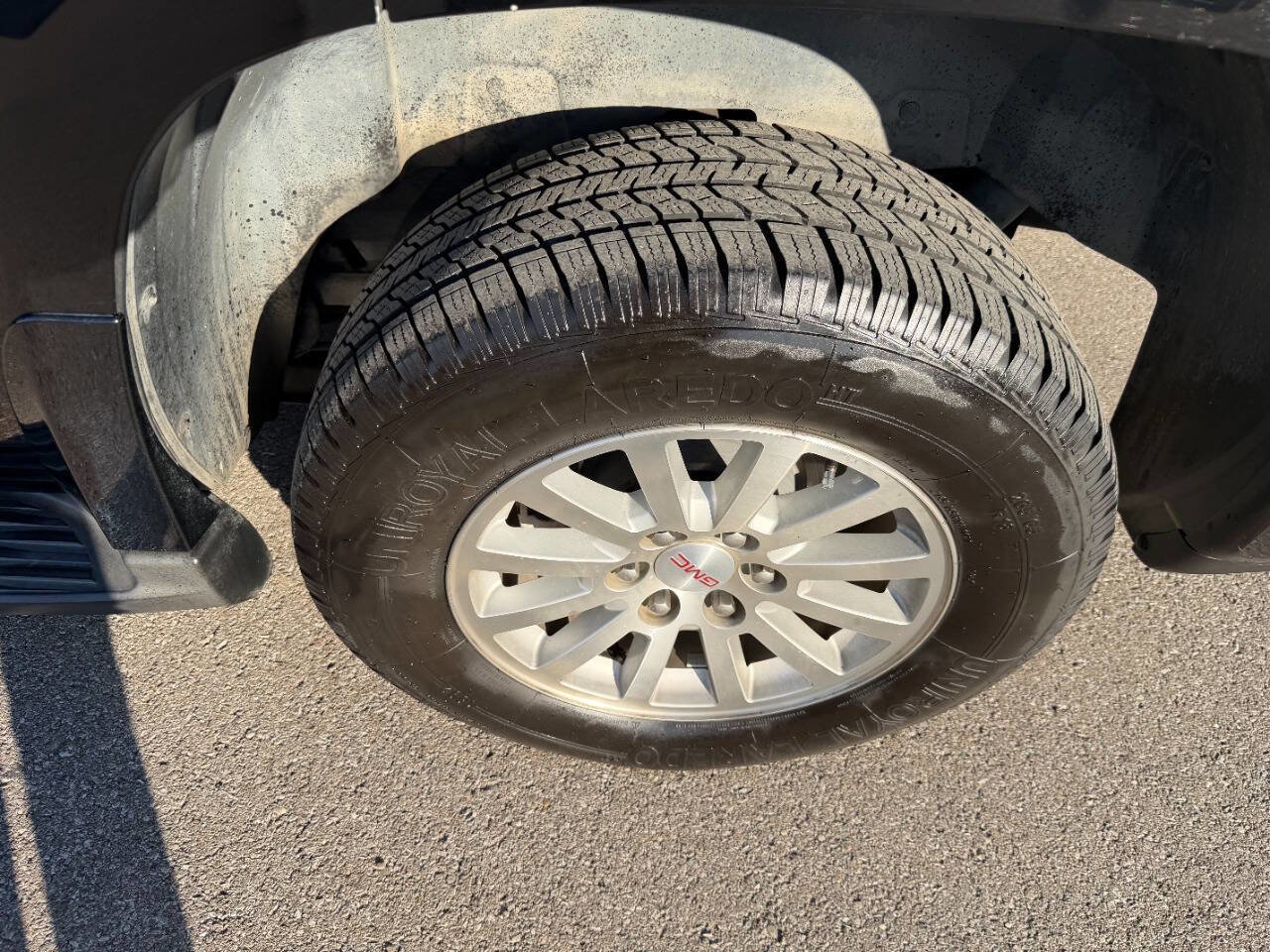 Used 2012 GMC Yukon 4WD Hybrid image 41