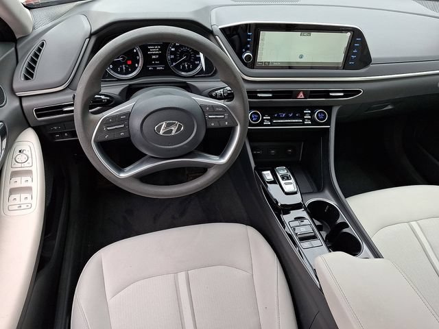 Used 2023 Hyundai Sonata SEL FWD image 2