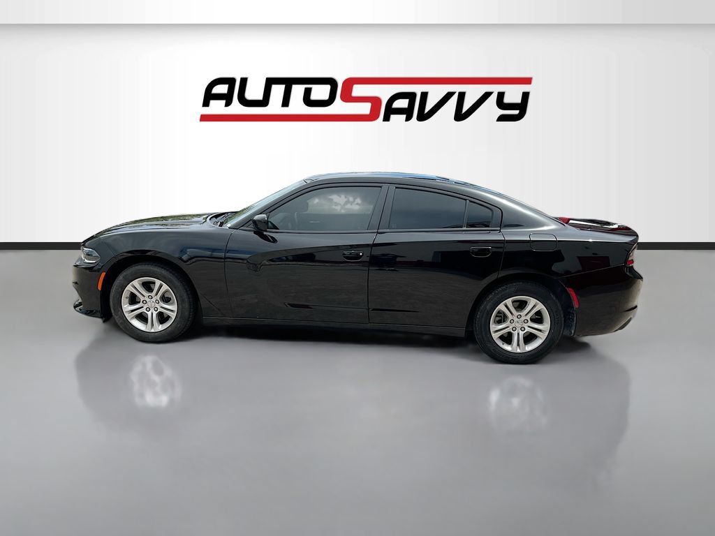 Used 2023 Dodge Charger SXT w/ Cold Weather Package RWD image 4