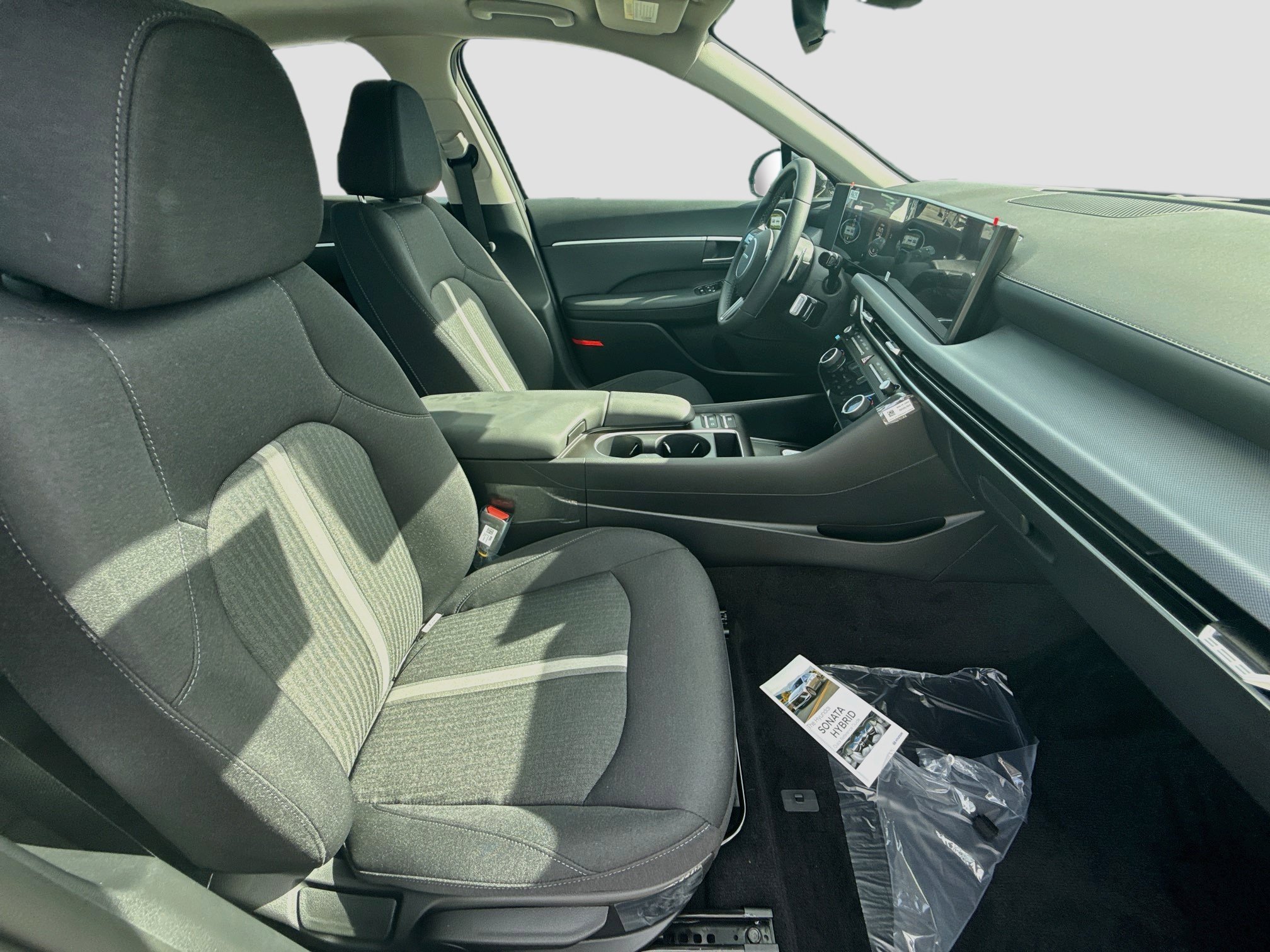 New 2026 Hyundai Sonata SEL FWD image 21
