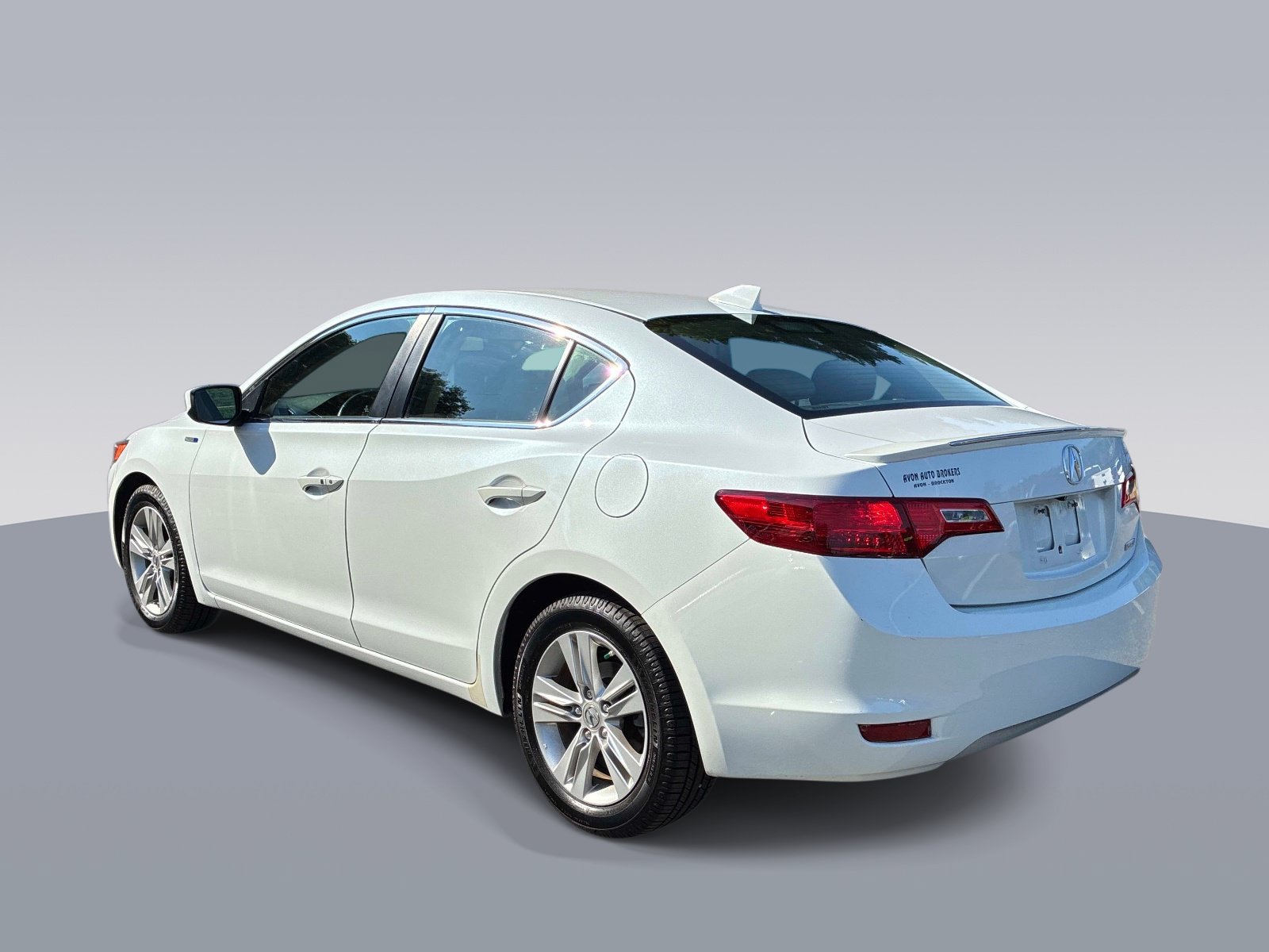 Used 2014 Acura ILX w/ Technology Package FWD image 5