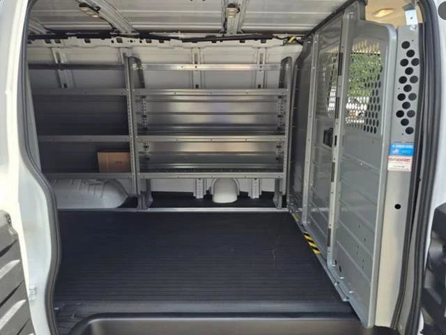 New 2025 GMC Savana 3500 w/ Power Convenience Package RWD image 12