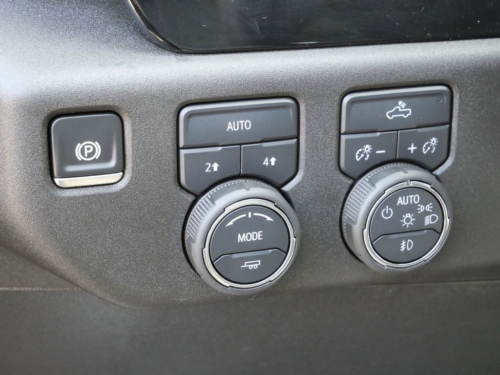 Used 2025 Chevrolet Silverado 1500 RST w/ Convenience Package II AWD/4WD image 36
