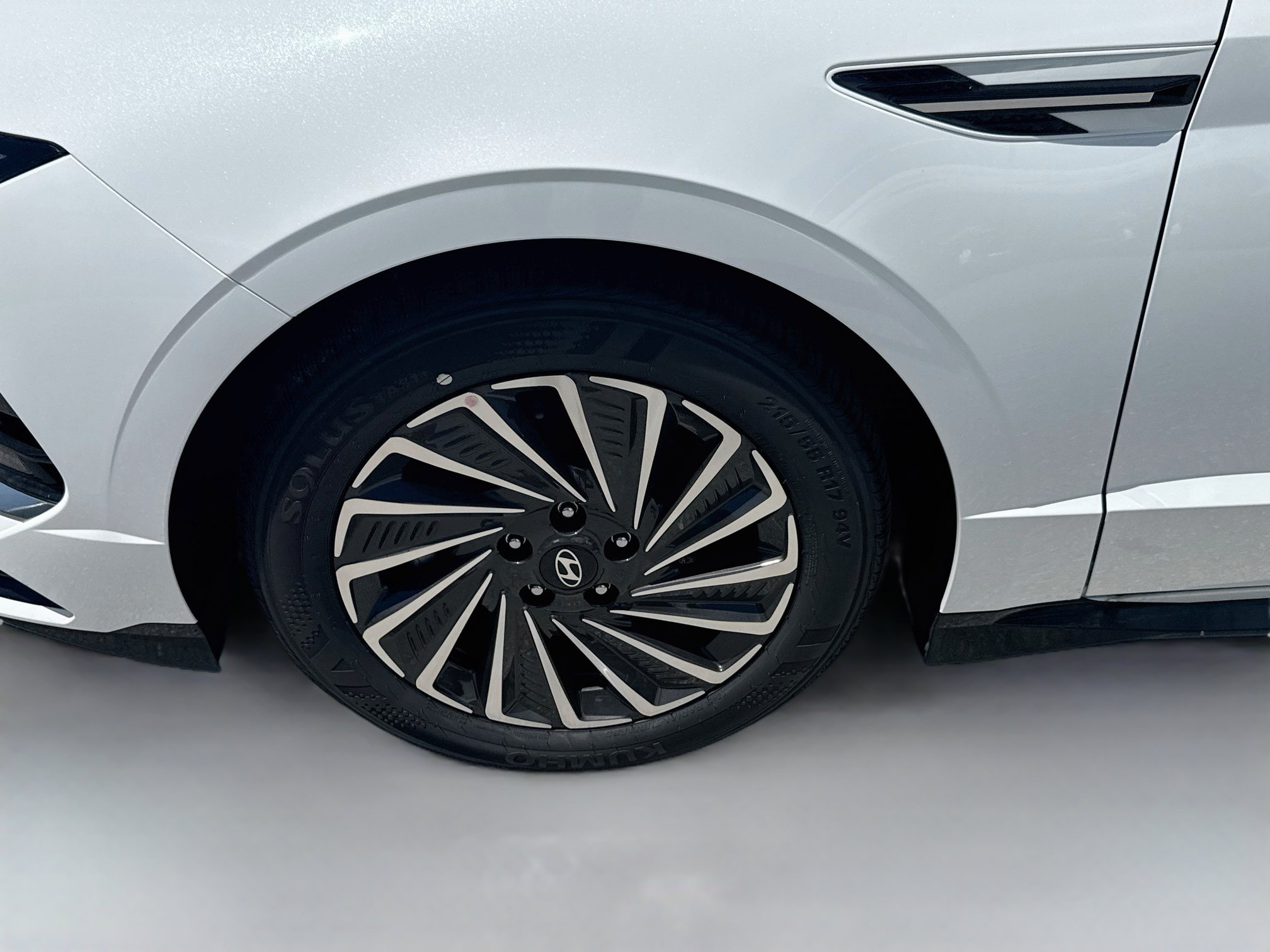 New 2026 Hyundai Sonata SEL FWD image 23