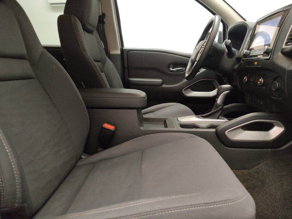 Used 2022 Nissan Frontier SV RWD image 21