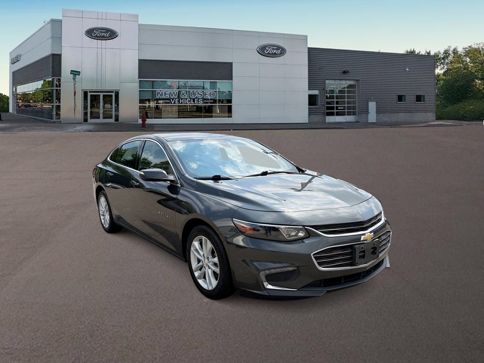 Used 2017 Chevrolet Malibu LT w/ Leather Package FWD video 2