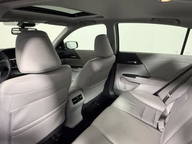 Used 2015 Honda Accord EX-L image 45