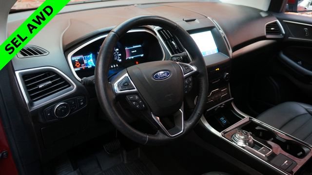 Used 2019 Ford Edge SEL w/ Equipment Group 201A AWD/4WD image 9