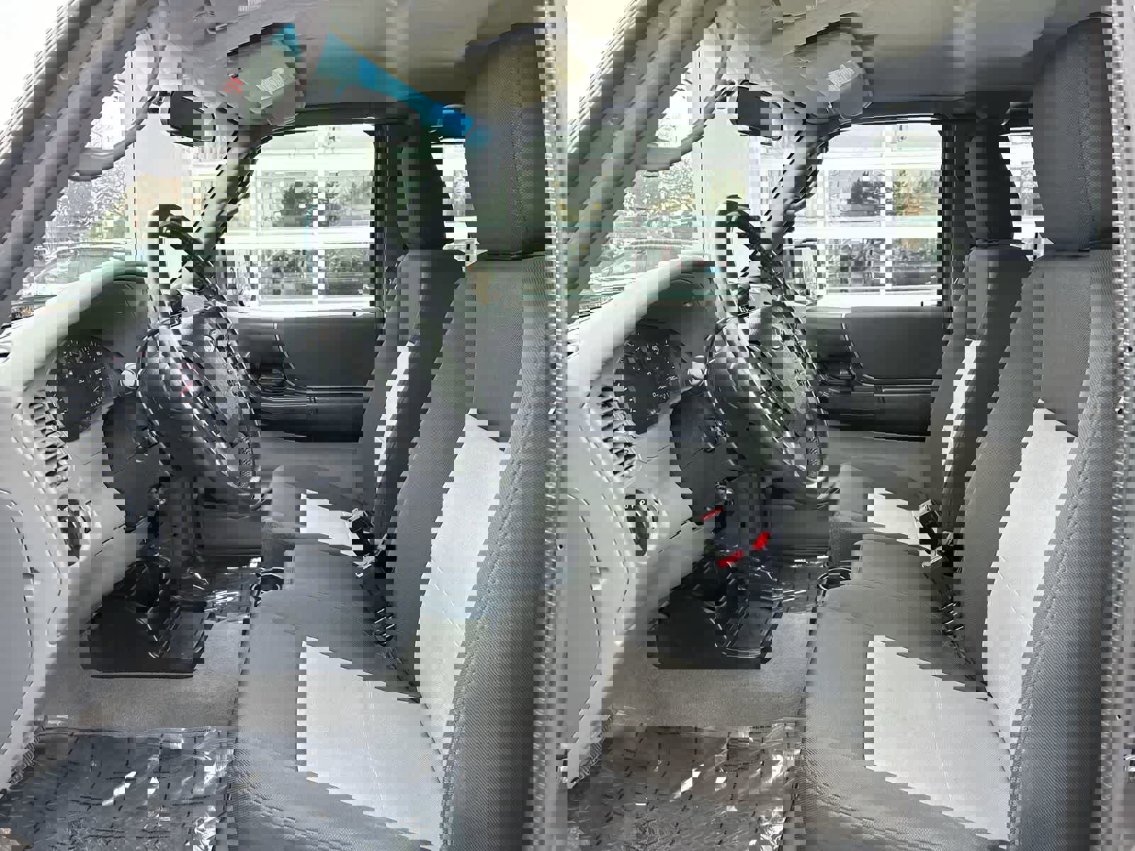 Used 2010 Ford Ranger XLT image 10