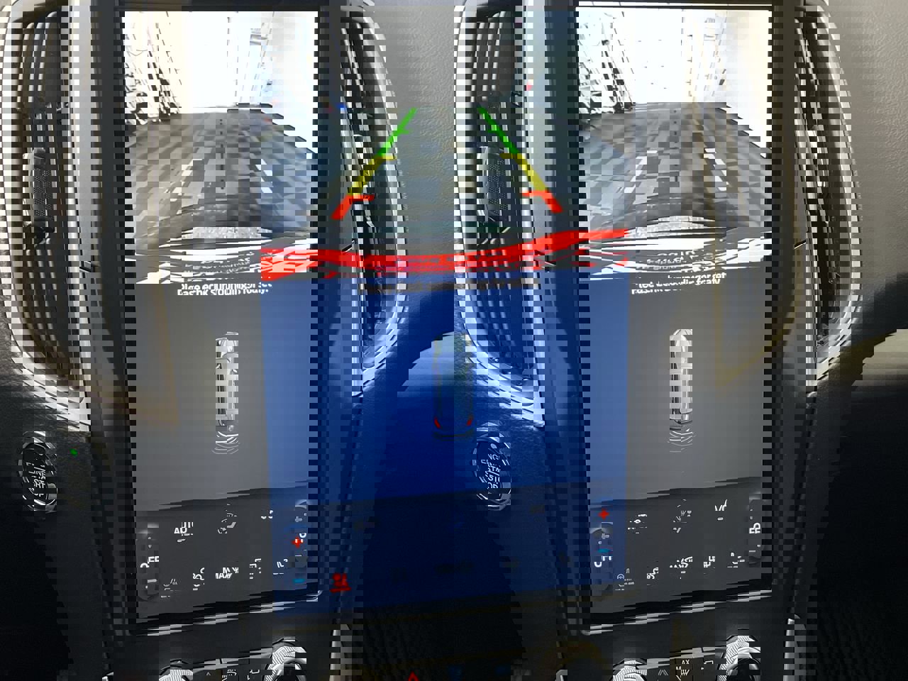 Used 2024 Ford Edge SEL w/ Convenience Package image 5