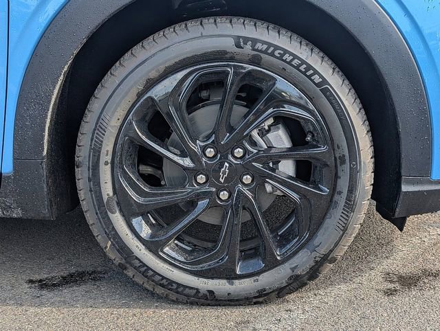 New 2027 Chevrolet Bolt RS w/ Technology Package image 6