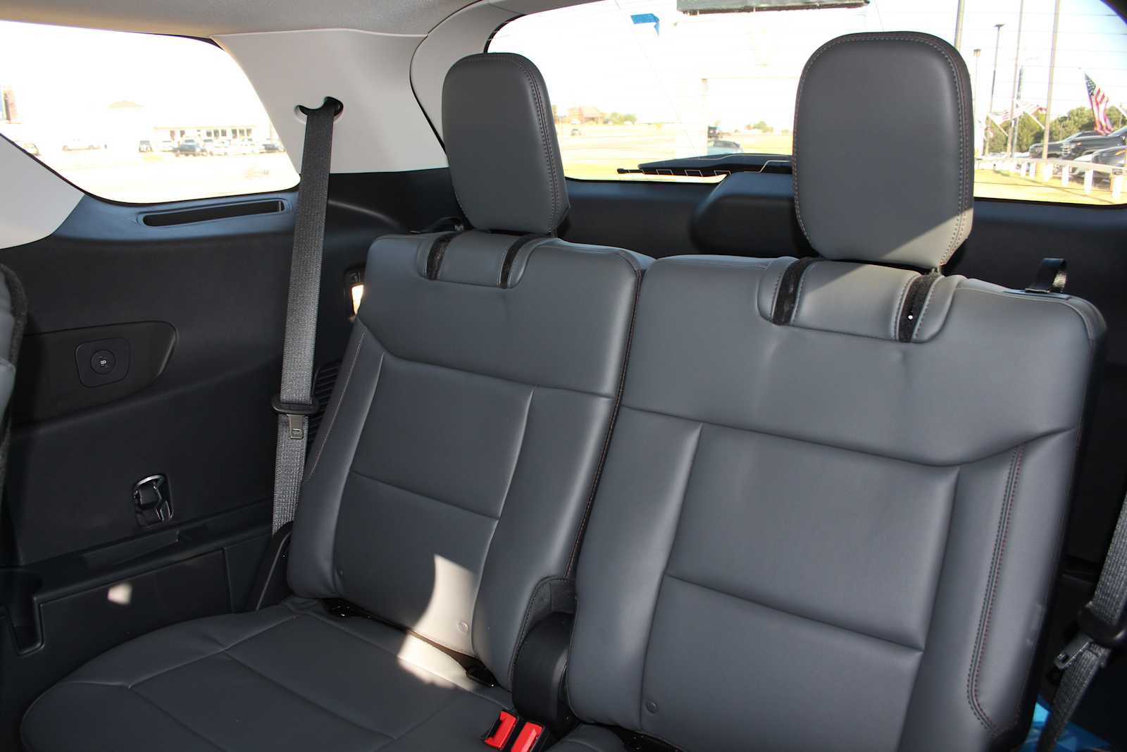 New 2026 Ford Explorer Active w/ Active Comfort Package RWD image 27