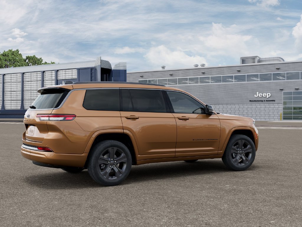 New 2027 Jeep Grand Cherokee L Limited AWD/4WD image 5