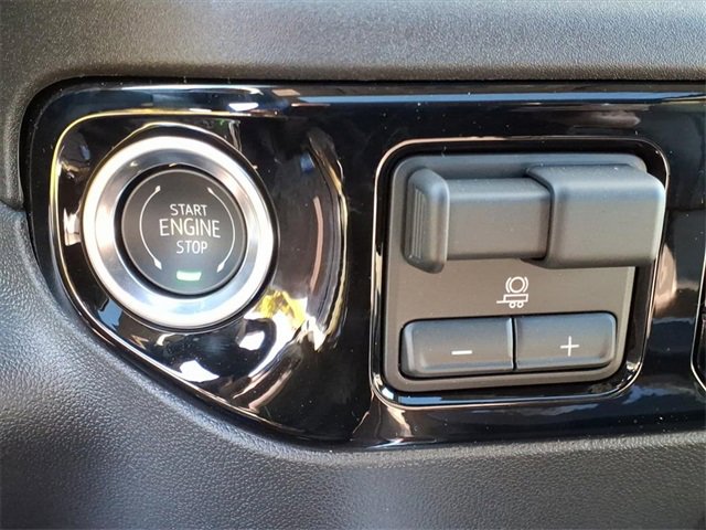 New 2026 GMC Sierra 2500 SLT w/ SLT Convenience Package image 24