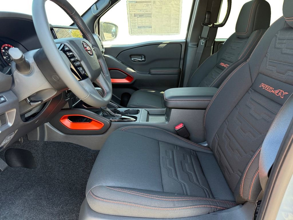 New 2025 Nissan Frontier PRO-4X w/ Interior Protection Package image 9