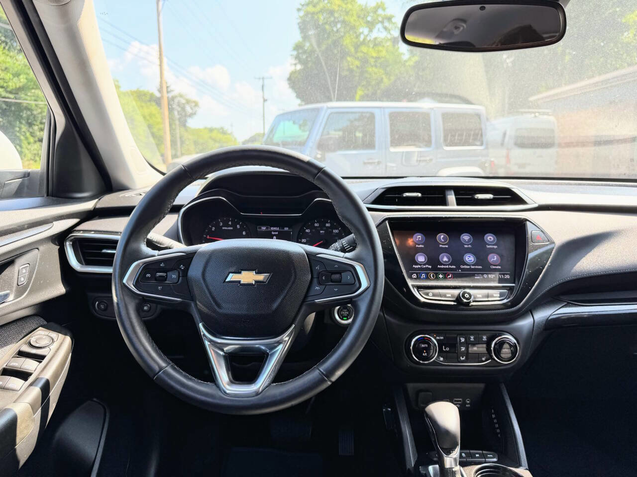 Used 2021 Chevrolet TrailBlazer LT w/ Premium Seating Package image 21