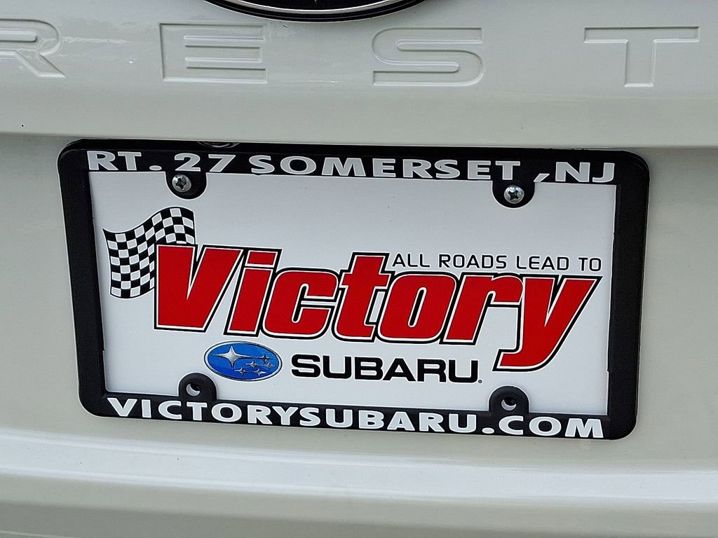 Used 2025 Subaru Forester Premium image 29
