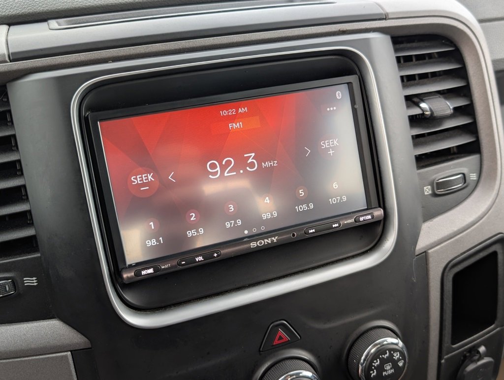 Used 2014 RAM 1500 Express image 24