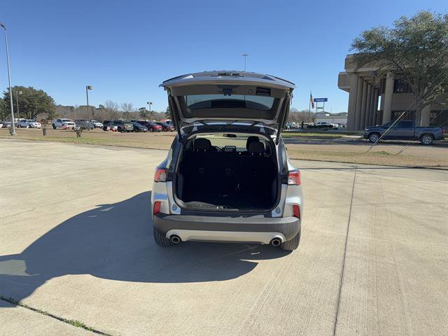 Used 2022 Ford Escape SE w/ Convenience Package FWD image 6