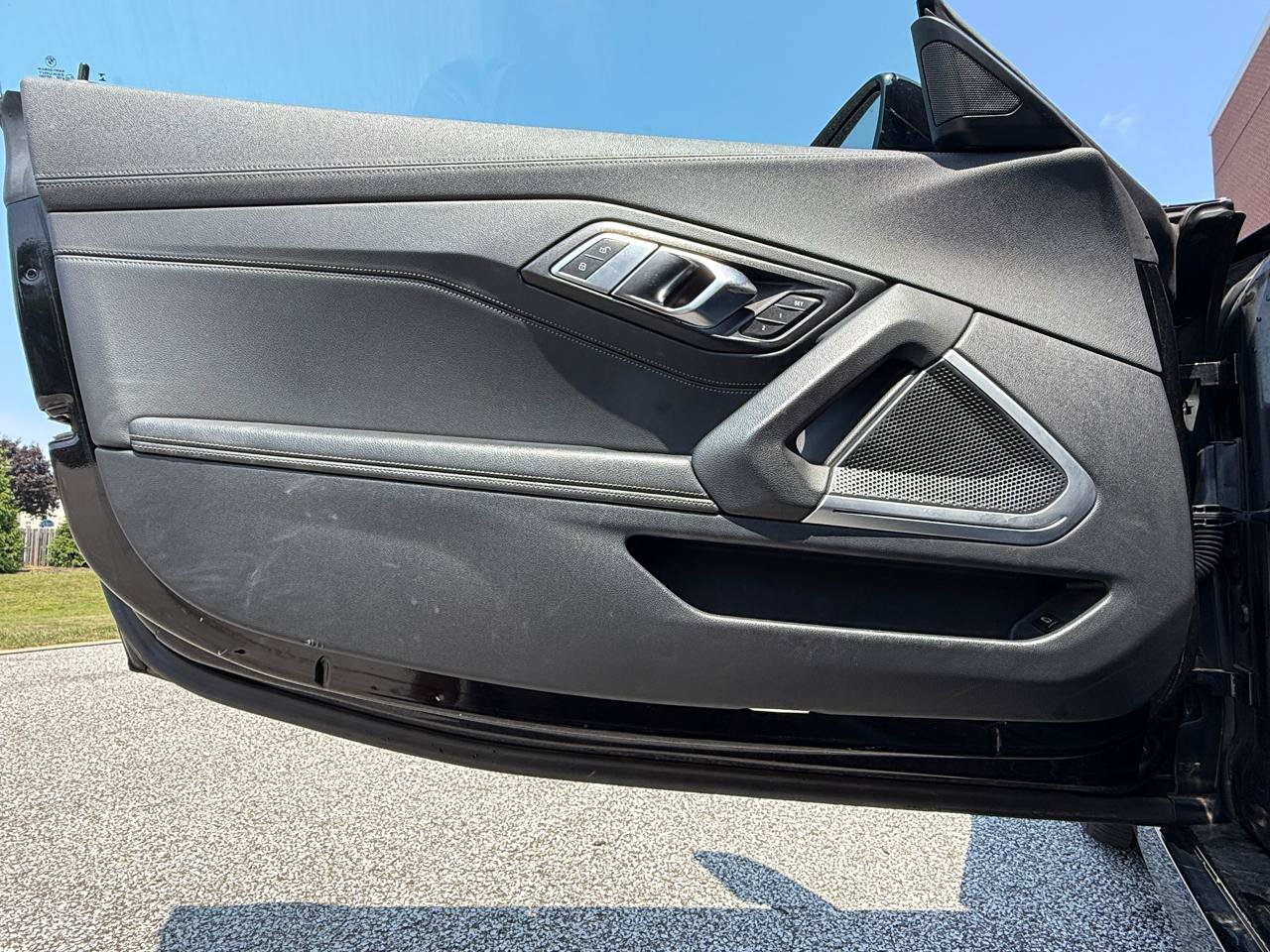 Used 2019 BMW Z4 sDrive30i w/ M Sport Package RWD image 34