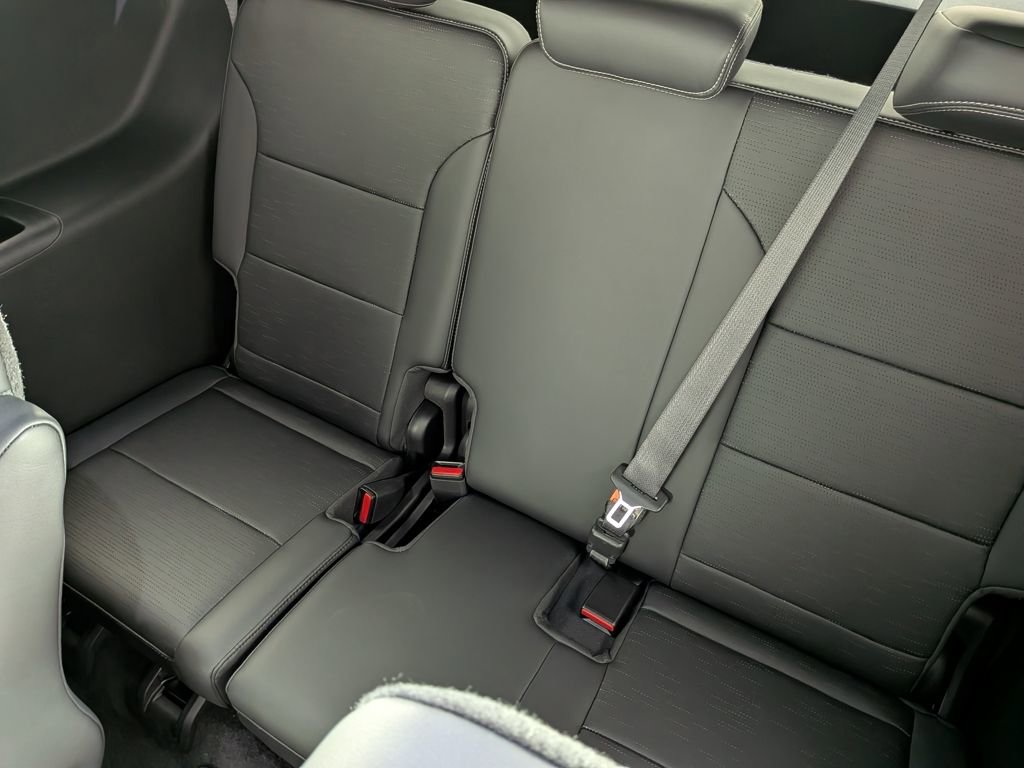 New 2025 Buick Enclave Sport Touring w/ Super Cruise Package image 34