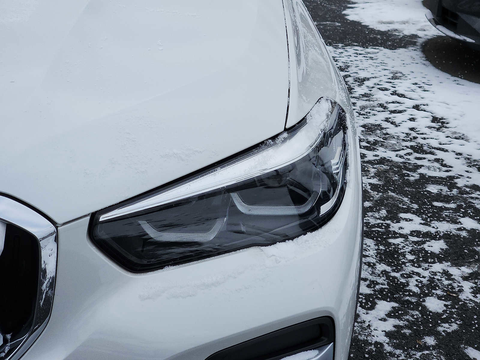 Certified 2022 BMW X5 xDrive45e image 9