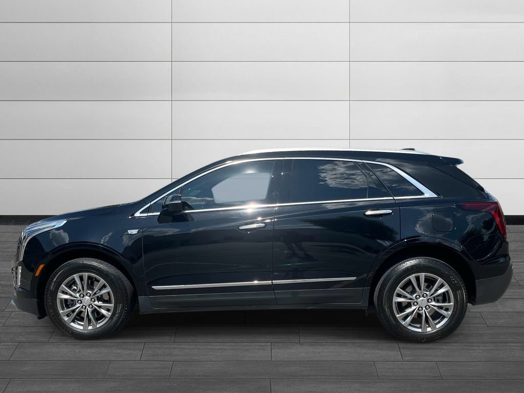 Certified 2023 Cadillac XT5 Premium Luxury AWD/4WD image 2