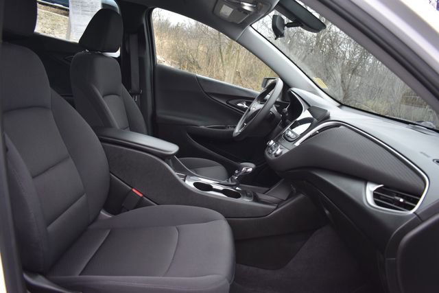 Certified 2022 Chevrolet Malibu LS image 13