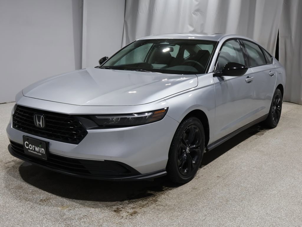 Used 2025 Honda Accord SE image 7