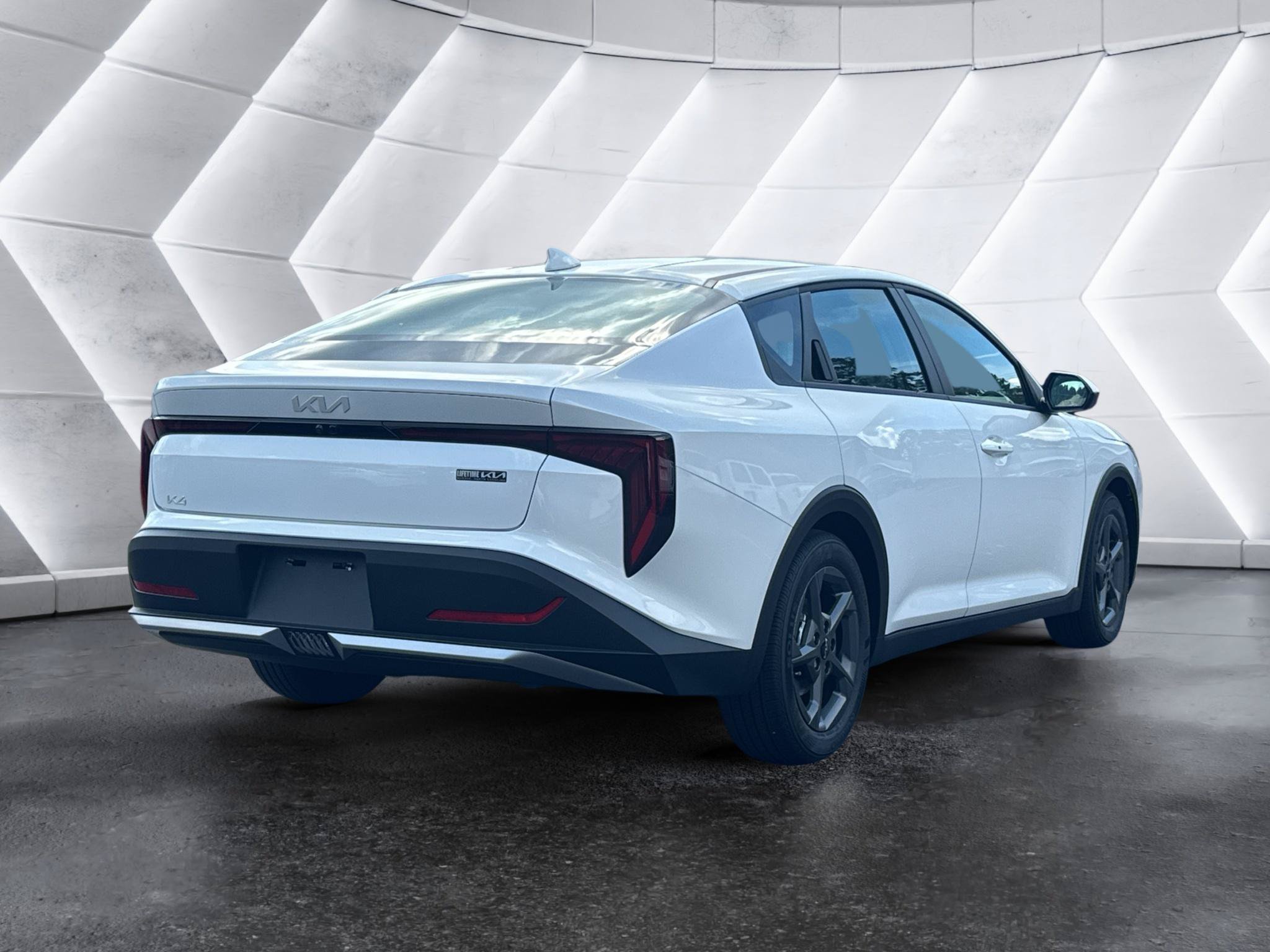 New 2026 Kia K4 FWD image 5