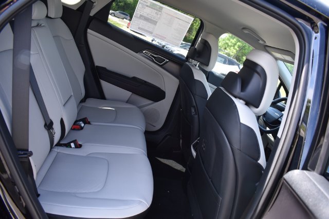 New 2026 Kia Sportage EX FWD image 14