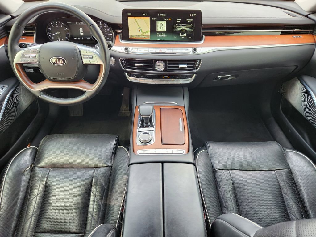 Used 2019 Kia K900 Luxury image 26