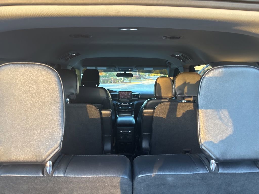 Used 2022 Ford Explorer Limited RWD image 12