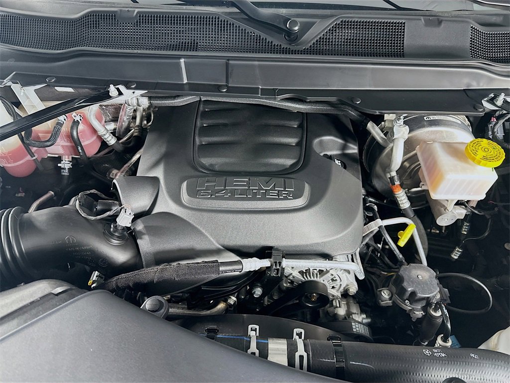 Used 2025 RAM 2500 Limited image 32