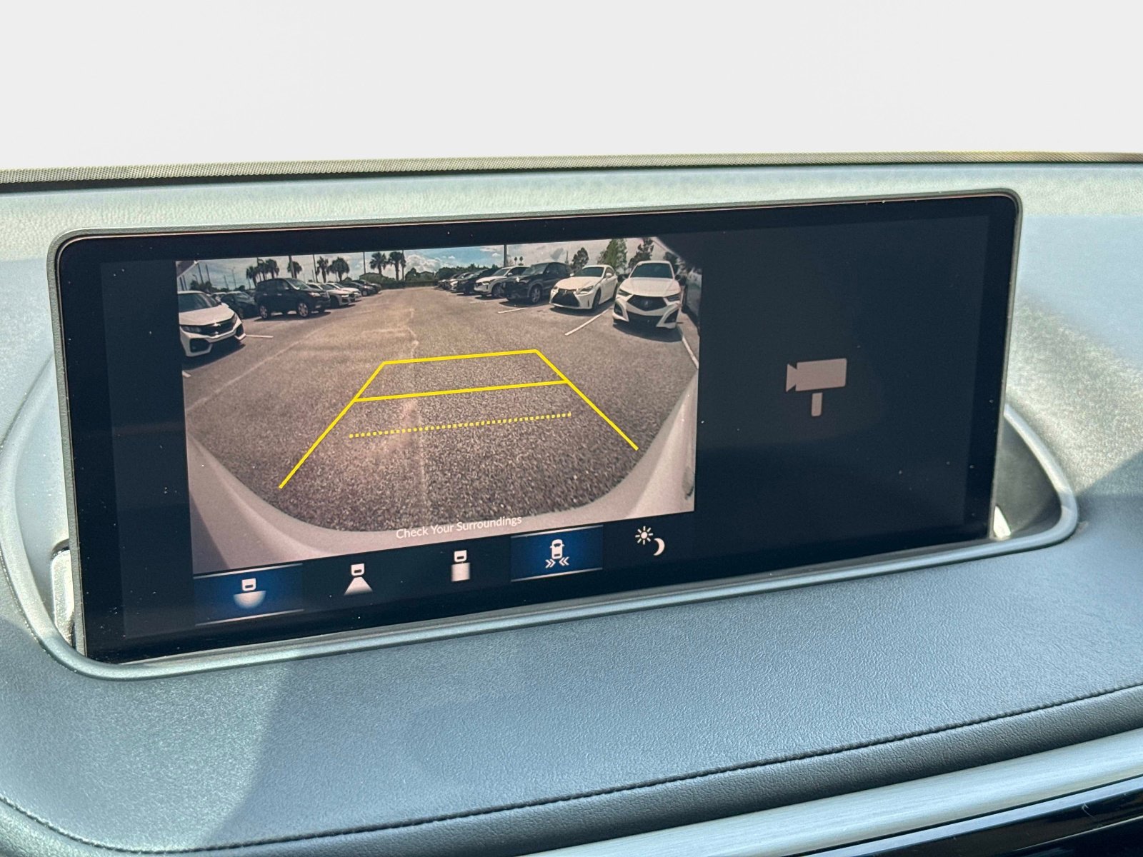 Used 2023 Acura MDX FWD w/ Technology Package image 24