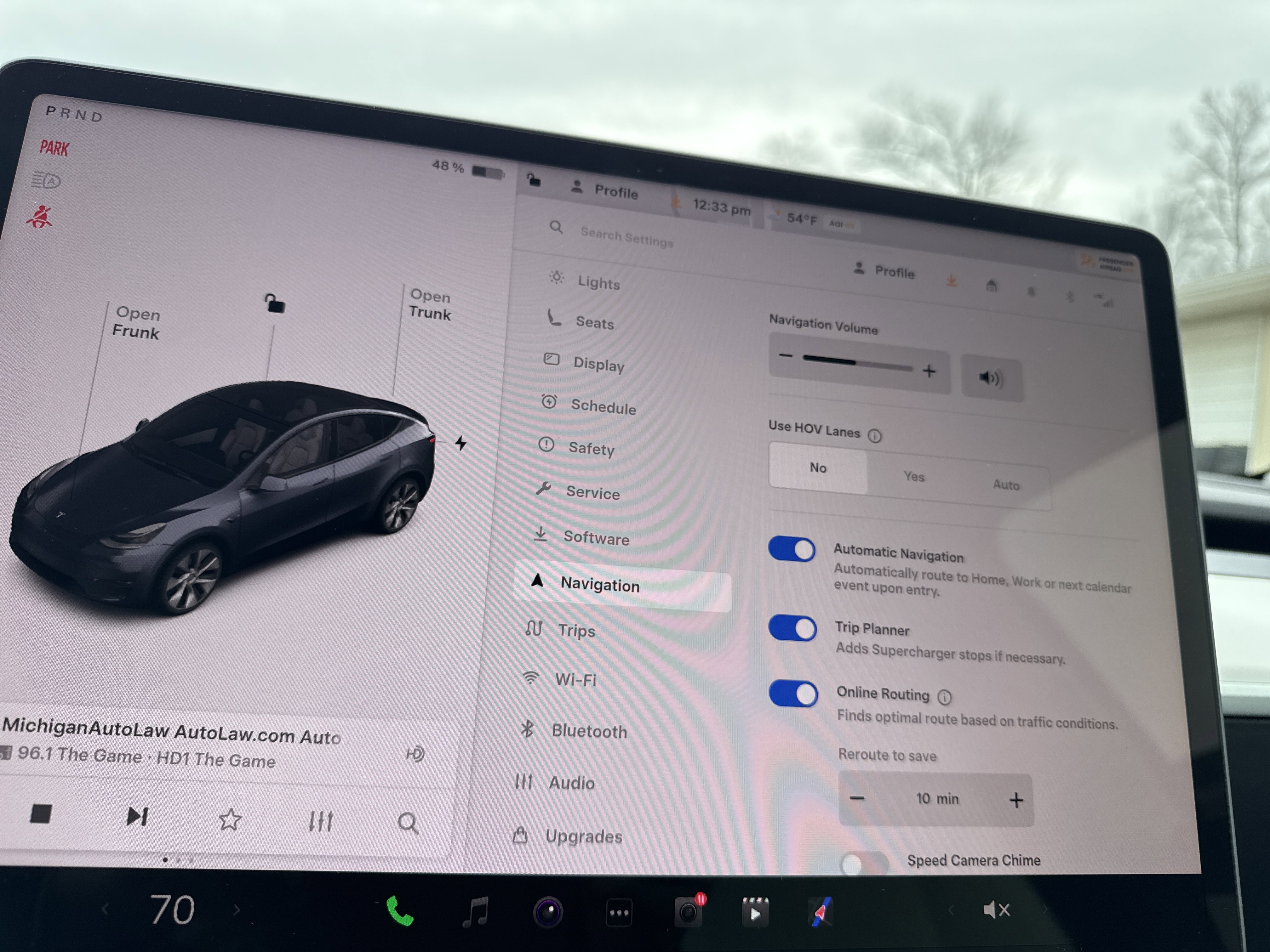Used 2022 Tesla Model Y Long Range image 2