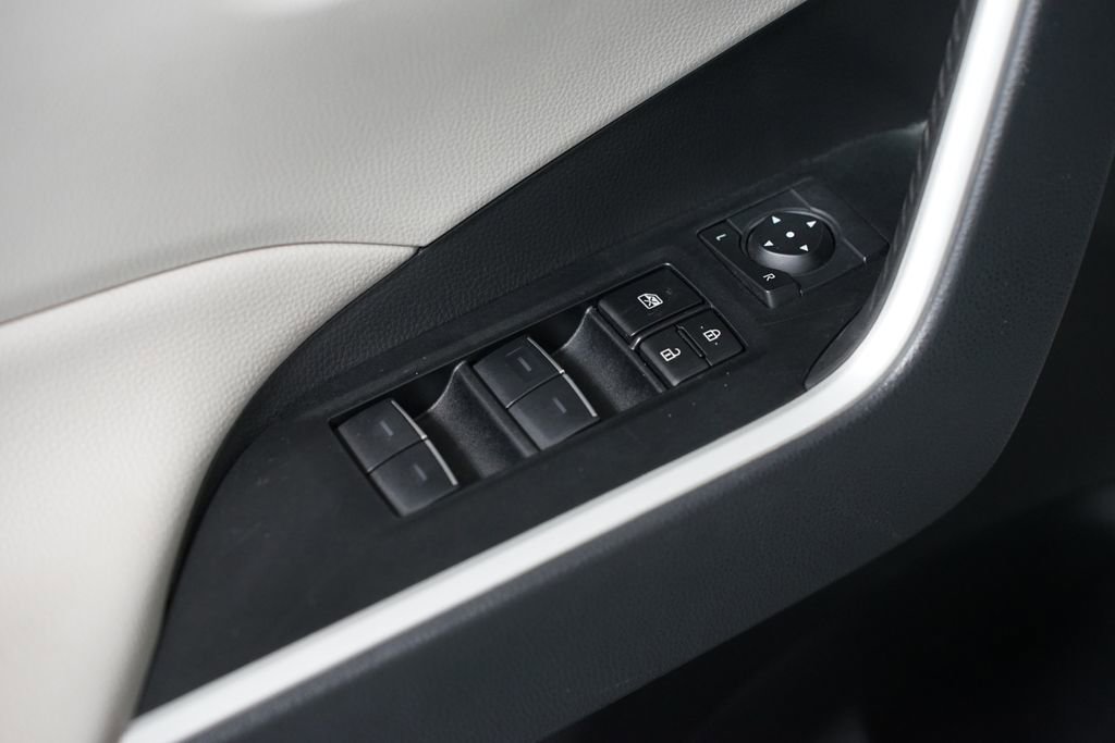 Certified 2024 Toyota RAV4 XLE Premium image 31