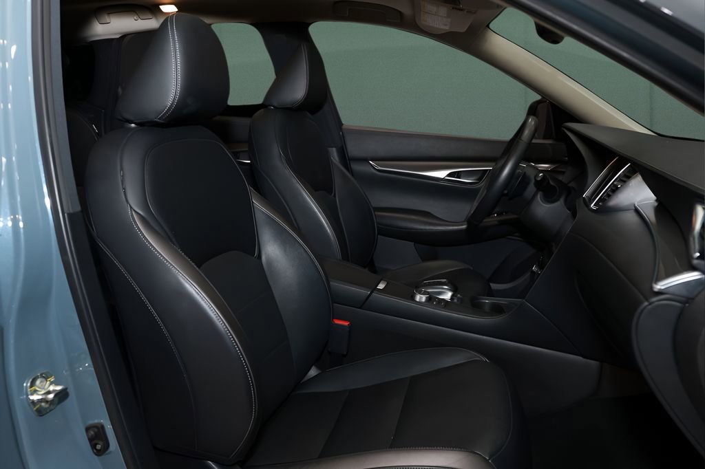 Used 2024 INFINITI QX50 Luxe image 16