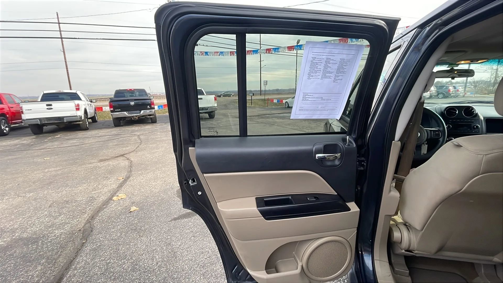 Used 2014 Jeep Patriot Sport w/ Power Value Group image 21