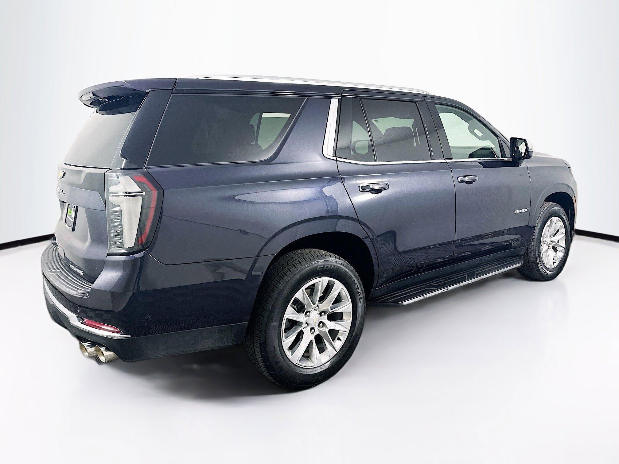 Used 2025 Chevrolet Tahoe Premier image 9