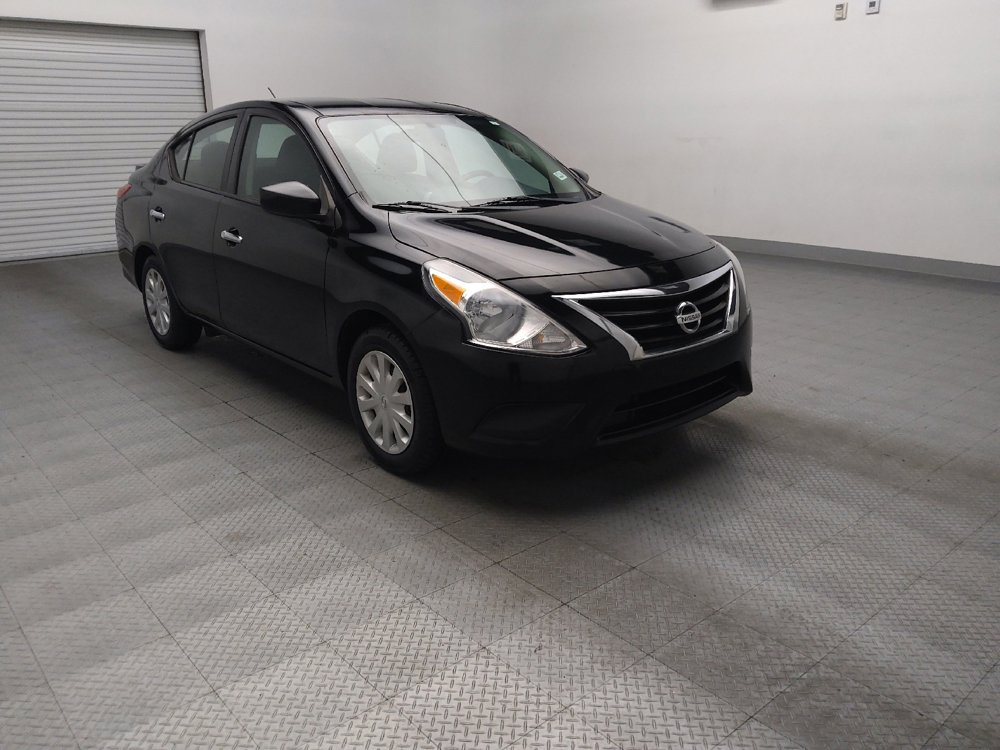 Used 2019 Nissan Versa SV FWD image 13