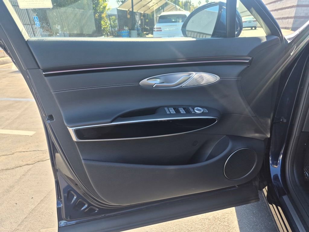 Used 2026 Genesis GV70 2.5T image 17