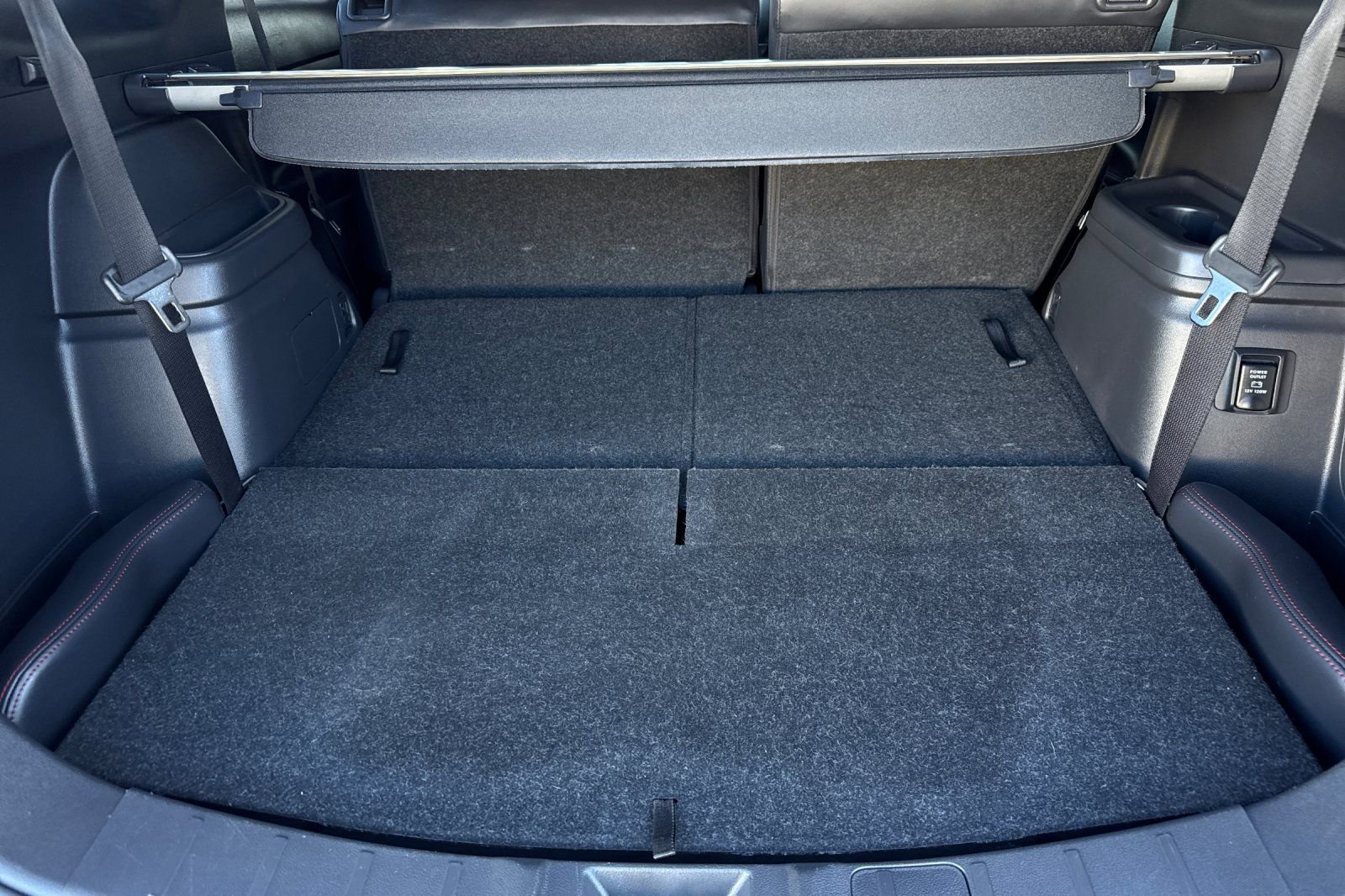 Used 2020 Mitsubishi Outlander LE image 17