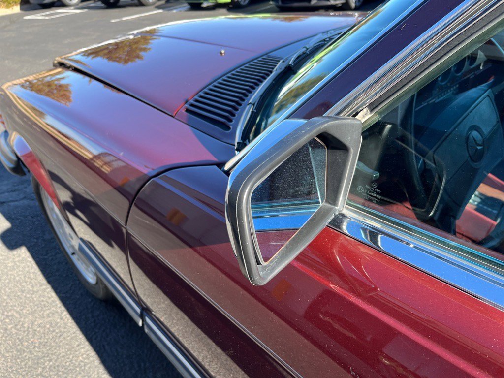 Used 1987 Mercedes-Benz 560 SL image 25